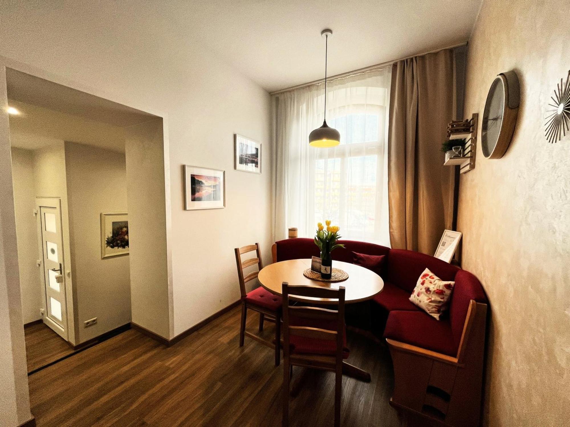 Ferienwohnungen Landeskrone Dresden Ngoại thất bức ảnh
